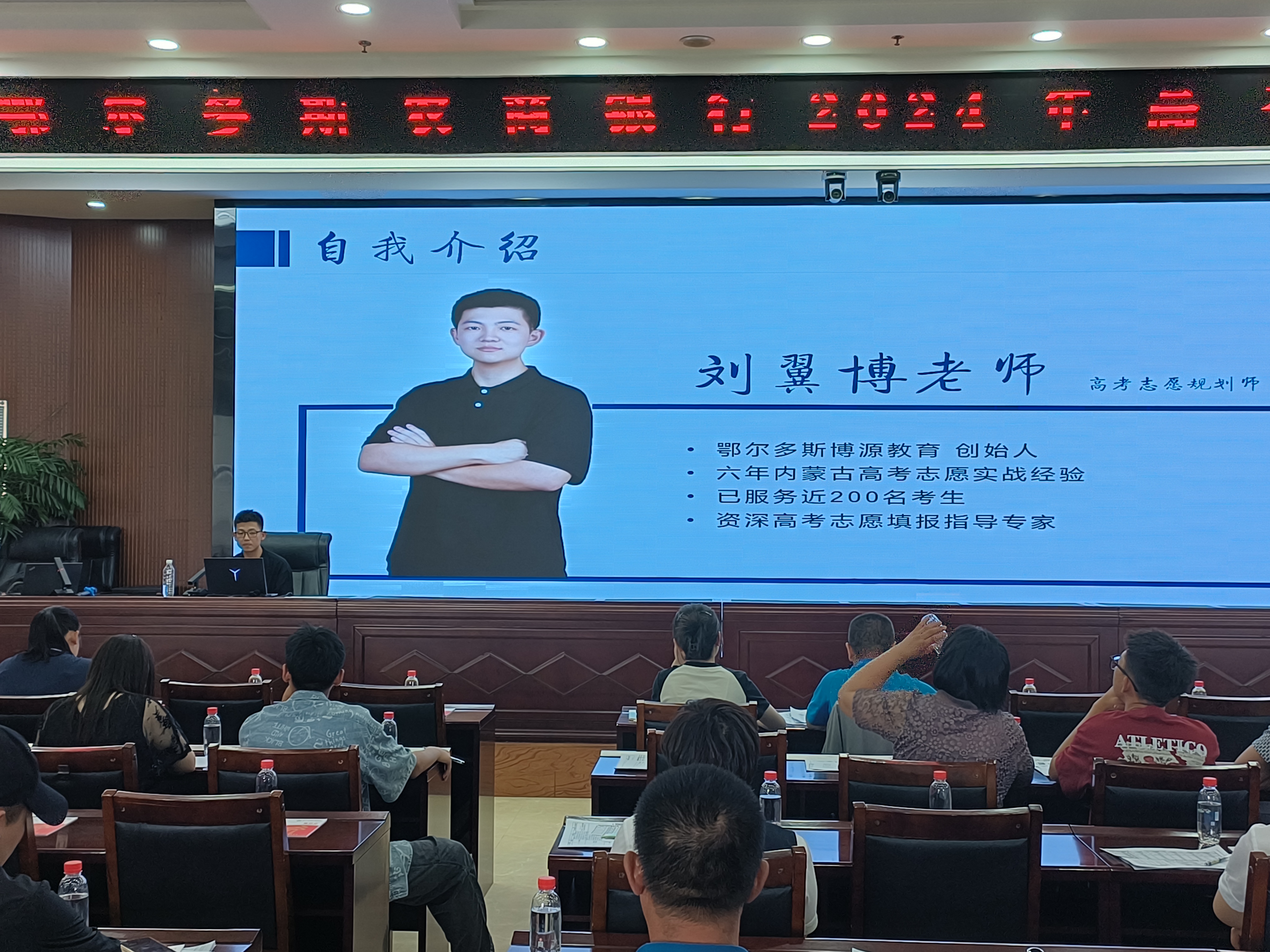 视频缩略图